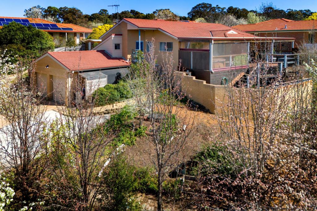 11 Burrumarra Ave, Ngunnawal, ACT 2913