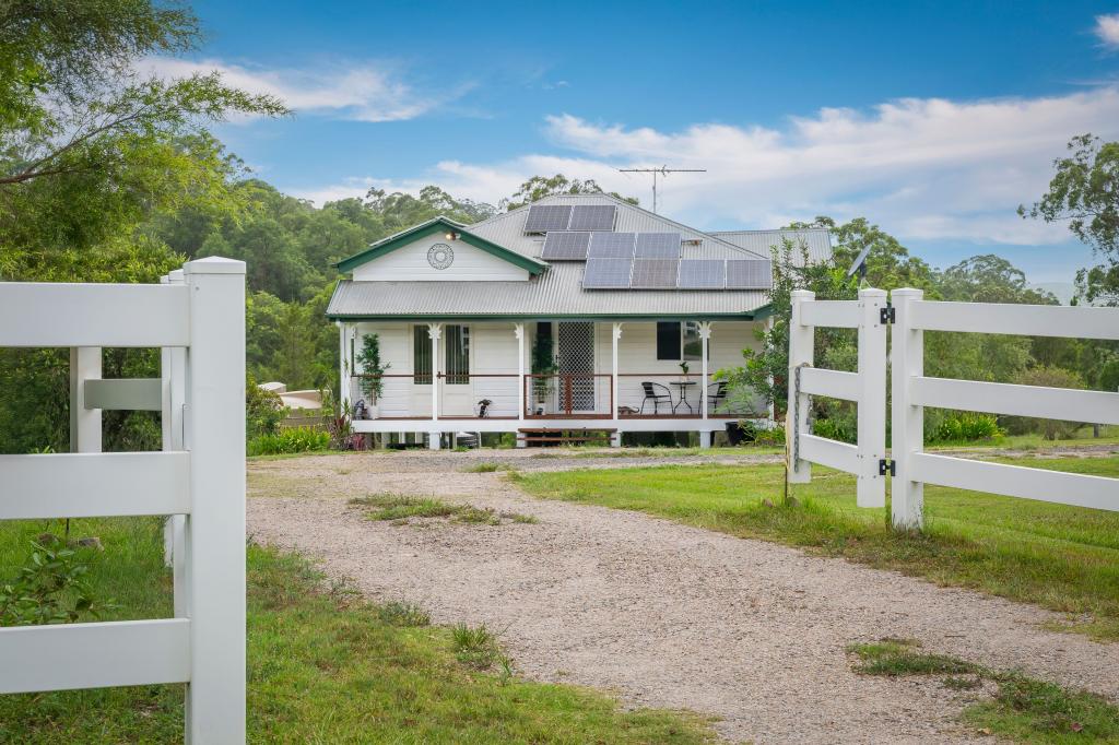 198 Woodrow Rd, Stanmore, QLD 4514