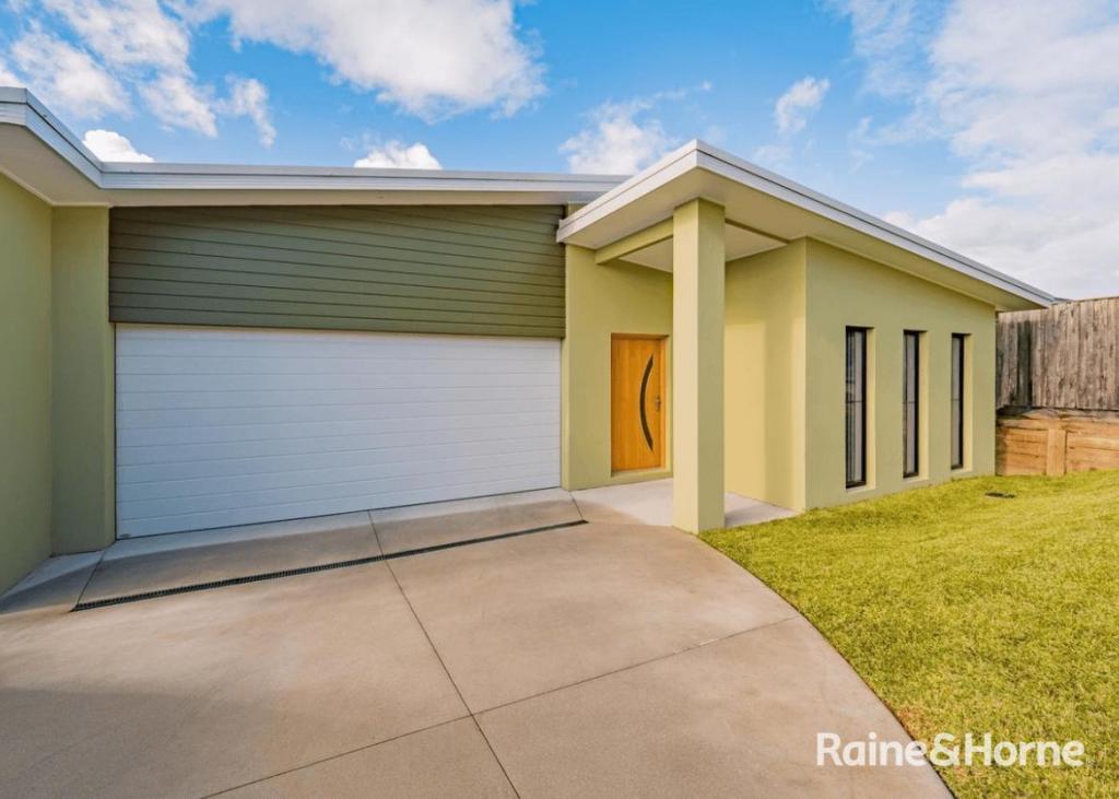 4 Diploma Dr, Thrumster, NSW 2444
