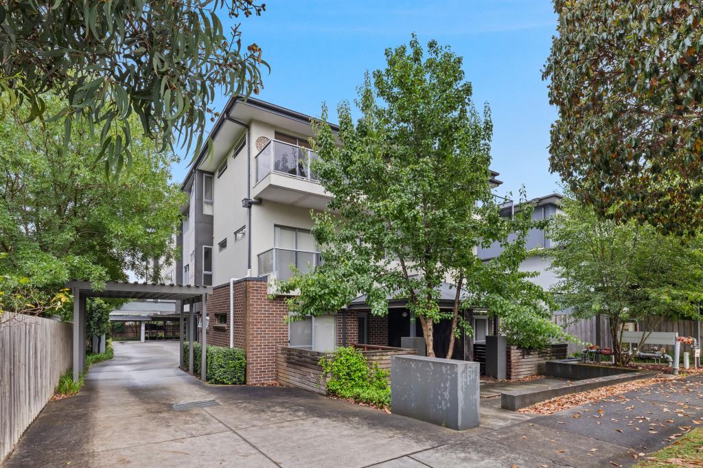 4/12 Alfrick Rd, Croydon, VIC 3136