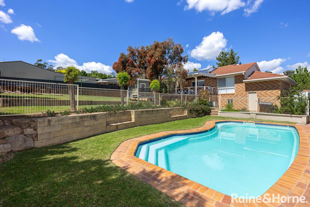 27 Allambie Way, Mount Austin, NSW 2650