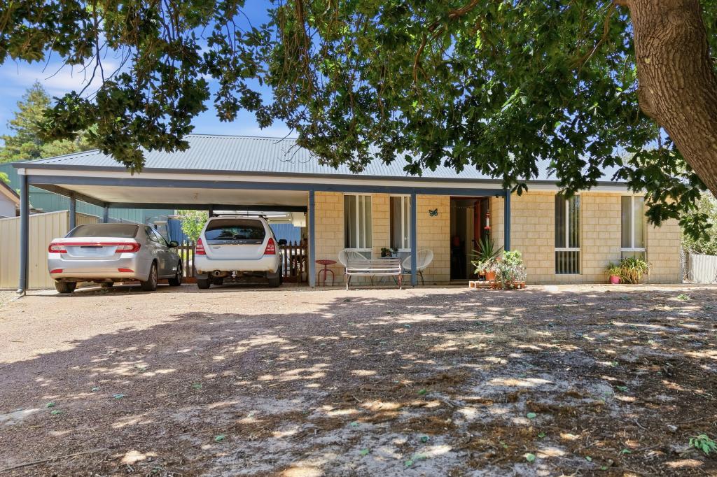 28 Gifford Rd, Bridgetown, WA 6255