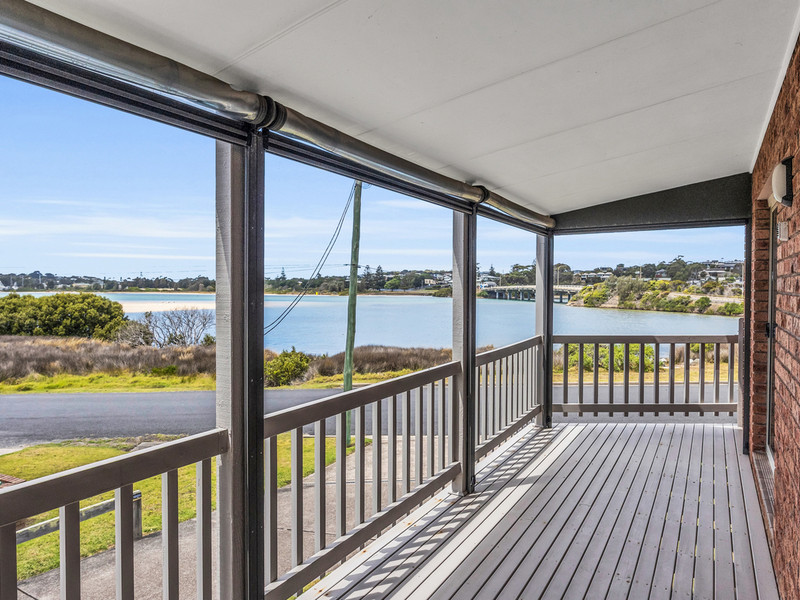 2/5 Wapengo St, Bermagui, NSW 2546