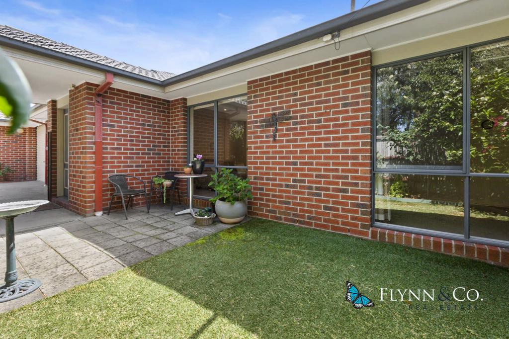 28 Leura Cres, Rosebud, VIC 3939