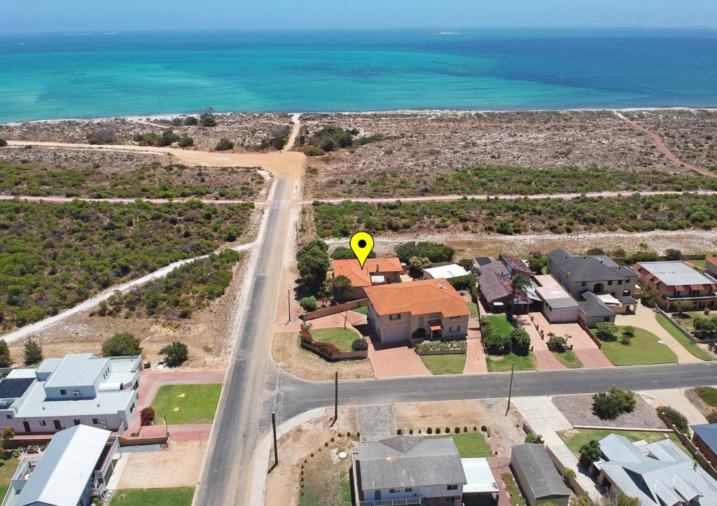 20 Shingle Ave, Jurien Bay, WA 6516