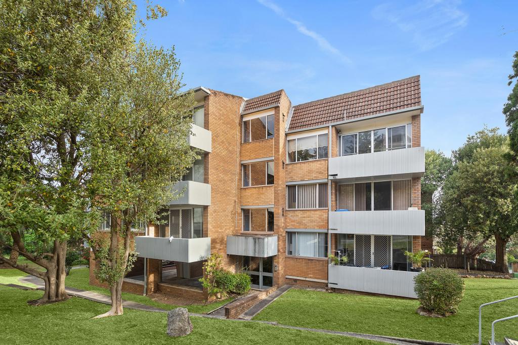 4/11 Kembla St, Wollongong, NSW 2500