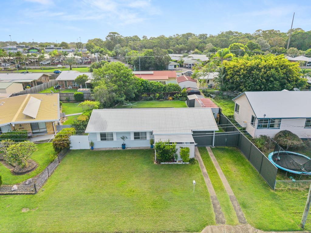7 RILEY ST, URANGAN, QLD 4655