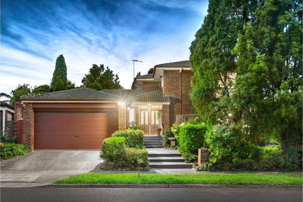 92 Old Orchard Dr, Wantirna South, VIC 3152