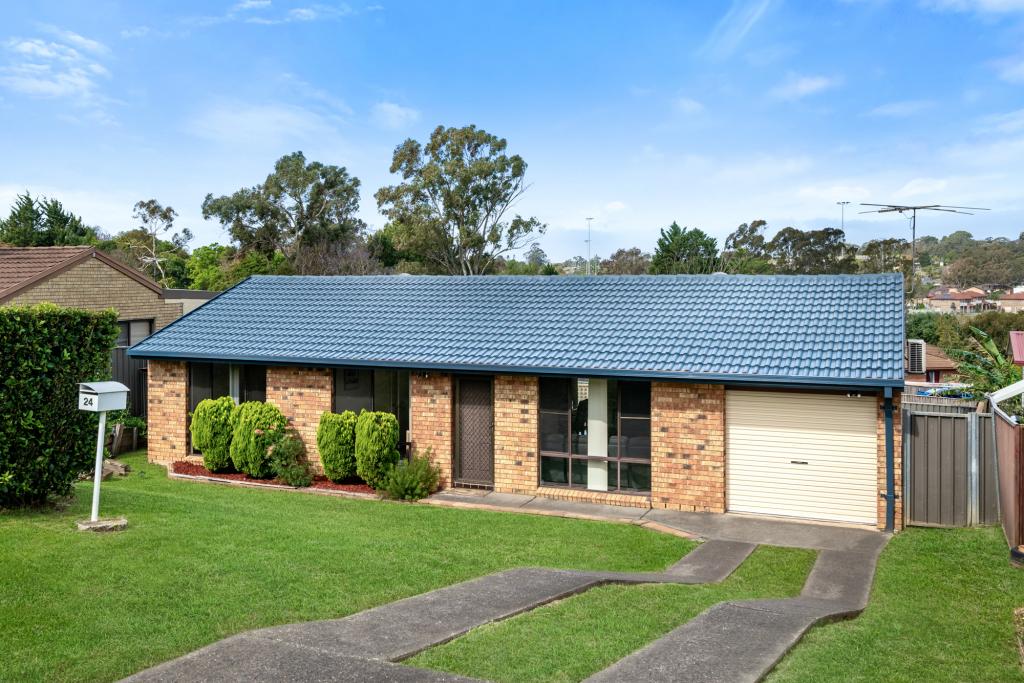 24 Codlin St, Ambarvale, NSW 2560