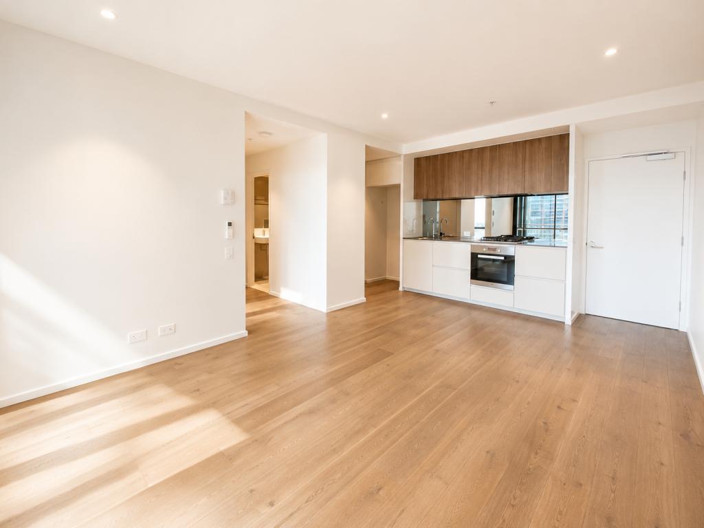 1905n/883 Collins St, Docklands, VIC 3008