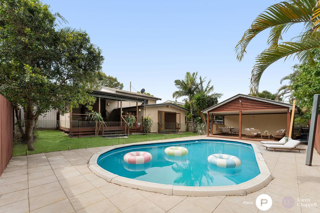 16 Leadale St, Wynnum West, QLD 4178