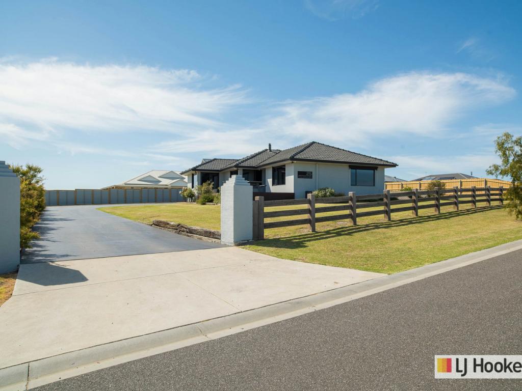 25 Colonnades Cct, Coronet Bay, VIC 3984