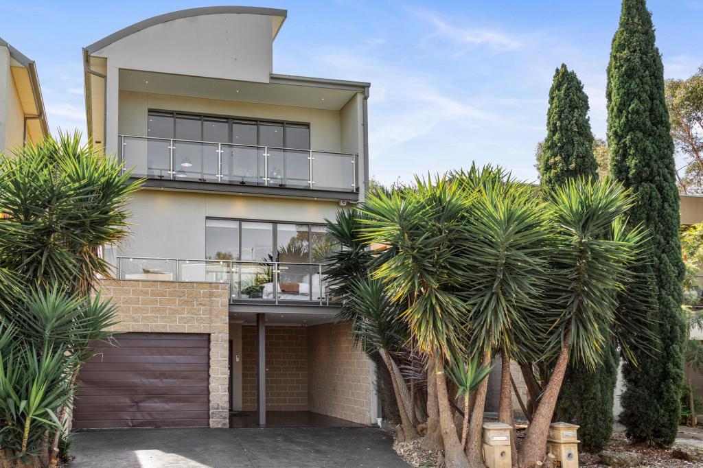 15 Diamond Bvd, Greensborough, VIC 3088