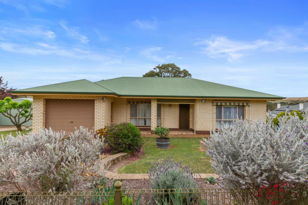 29 Queen St, Burra, SA 5417