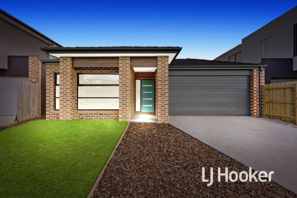 7 Maserati Way, Cranbourne East, VIC 3977