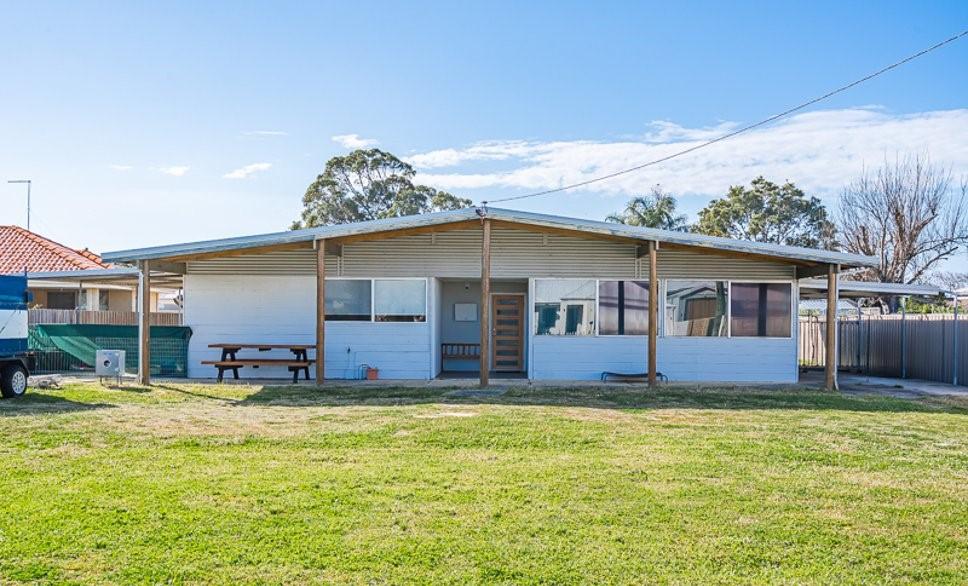 5 Wanjeep St, Coodanup, WA 6210