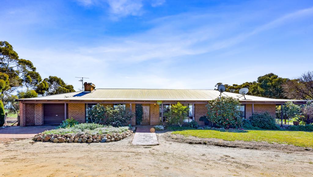 . 'Dulbelling Farms', Quairading, WA 6383