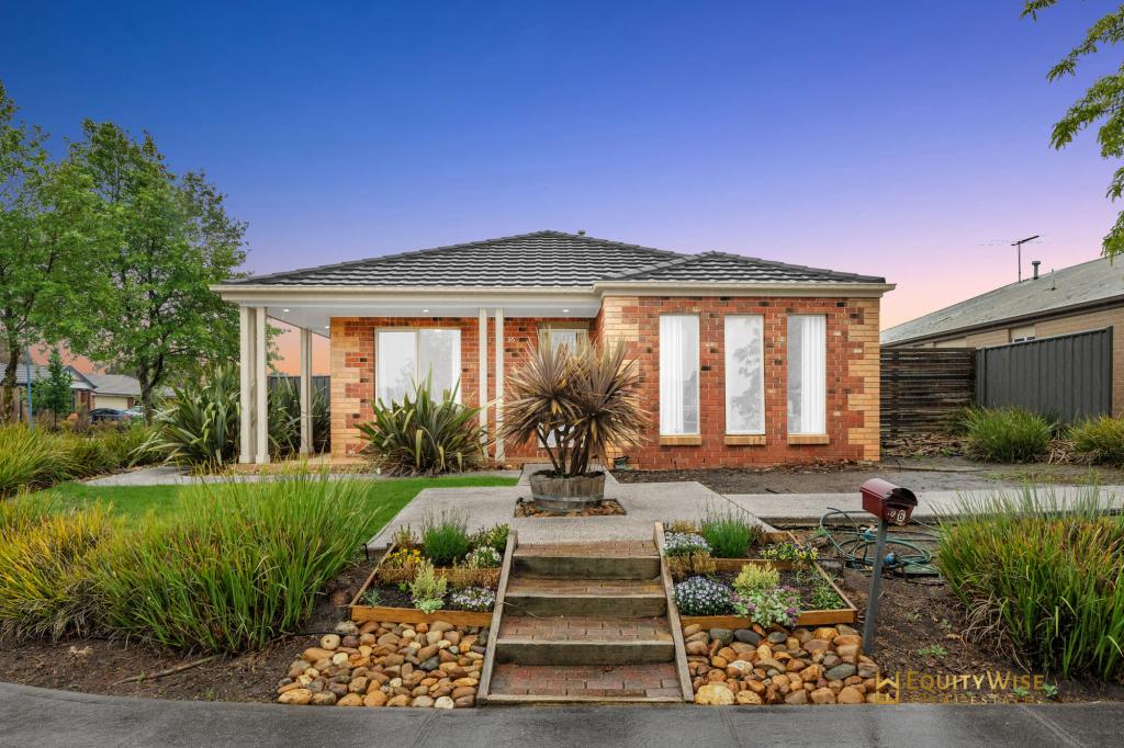 36 Eppalock Dr, Manor Lakes, VIC 3024