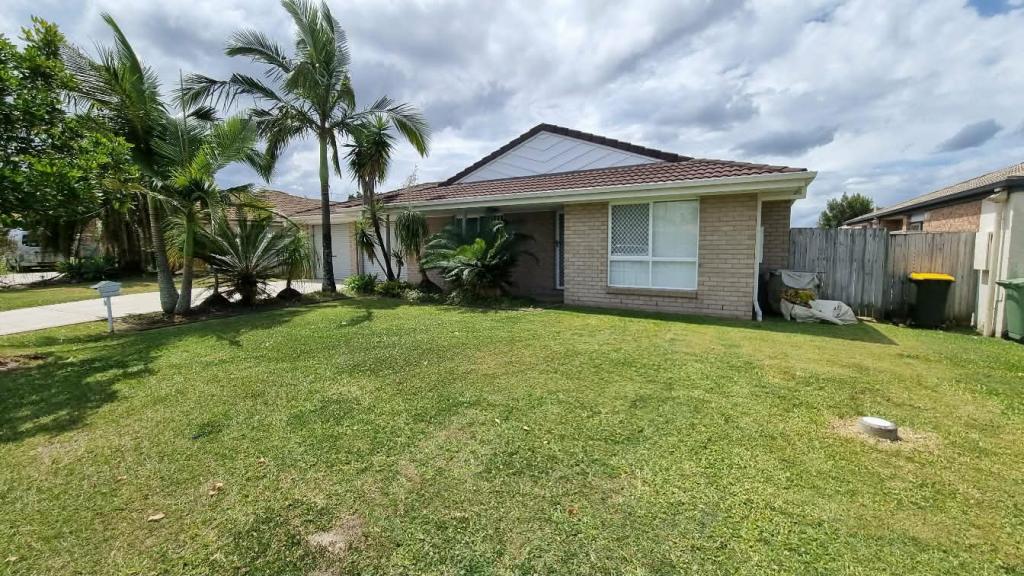24 Adrian St, Caboolture, QLD 4510