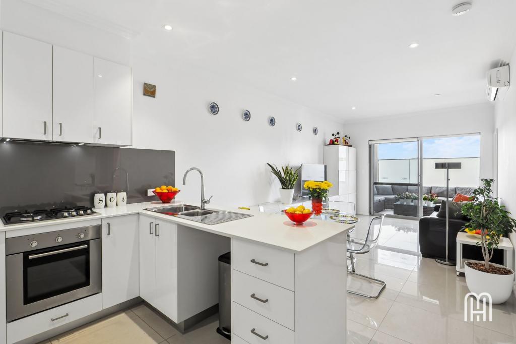 7/57 Thor St, Innaloo, WA 6018