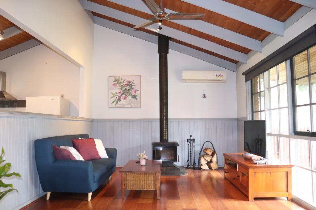 24 Wattle Ct, Lang Lang, VIC 3984