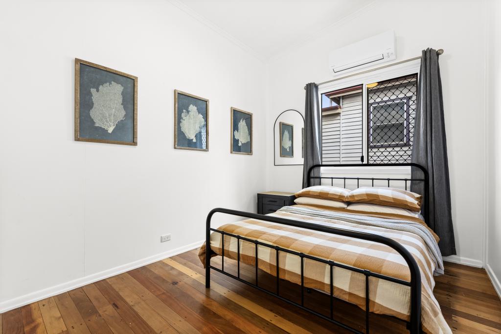 2/2 Bothwell St, Newtown, QLD 4350