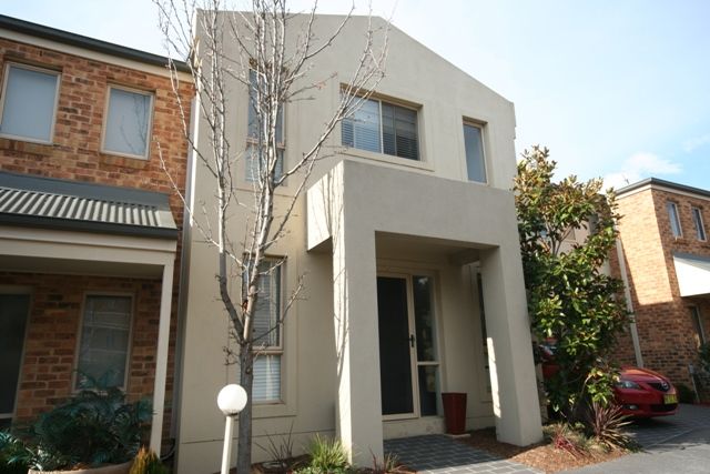 9/33 Macquoid St, Queanbeyan, NSW 2620