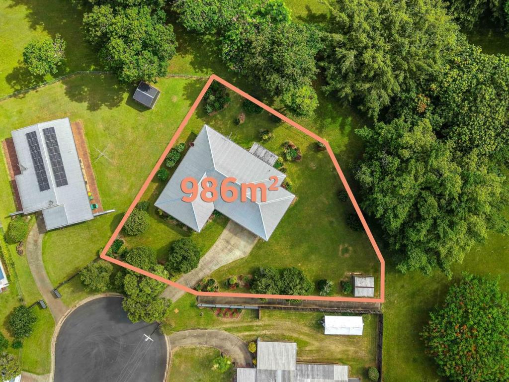 15 Karen Cl, Woree, QLD 4868