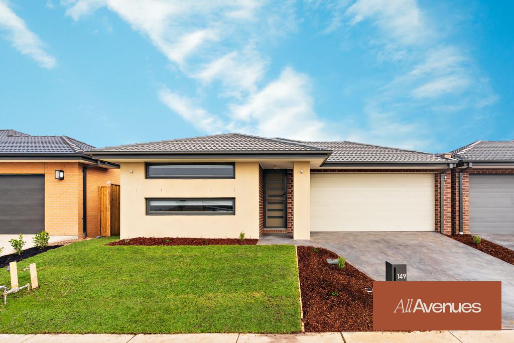 149 Thoroughbred Dr, Clyde North, VIC 3978