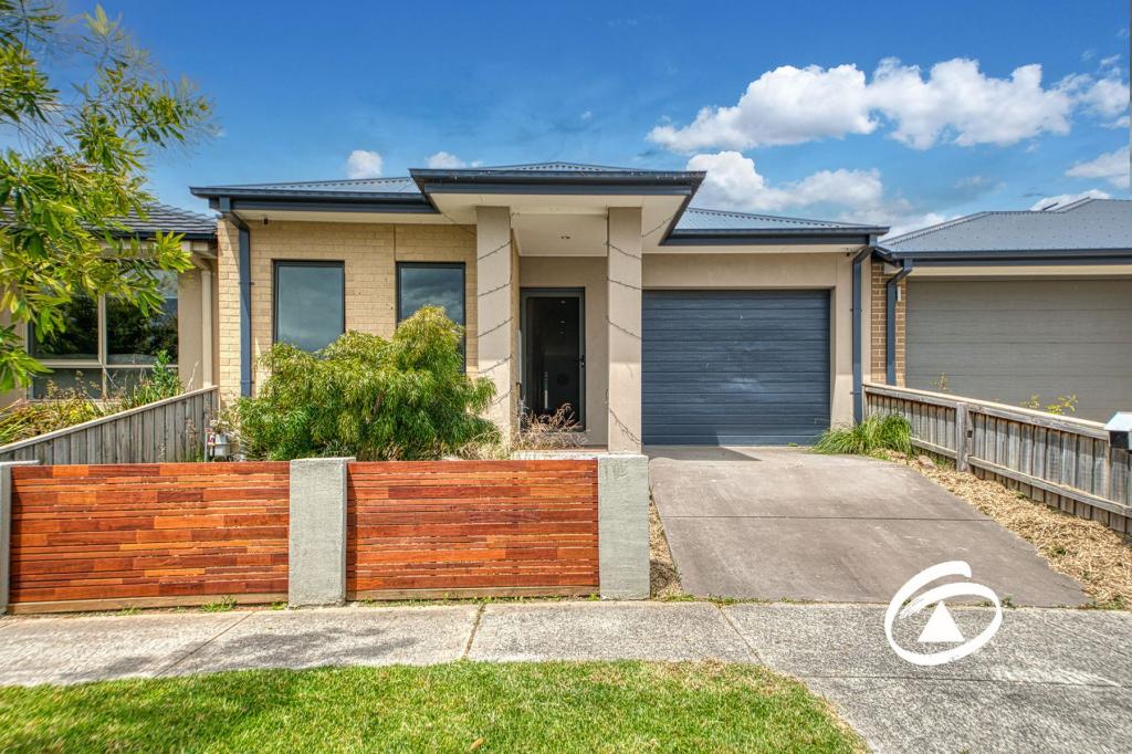 36 Arlington Ave, Pakenham, VIC 3810