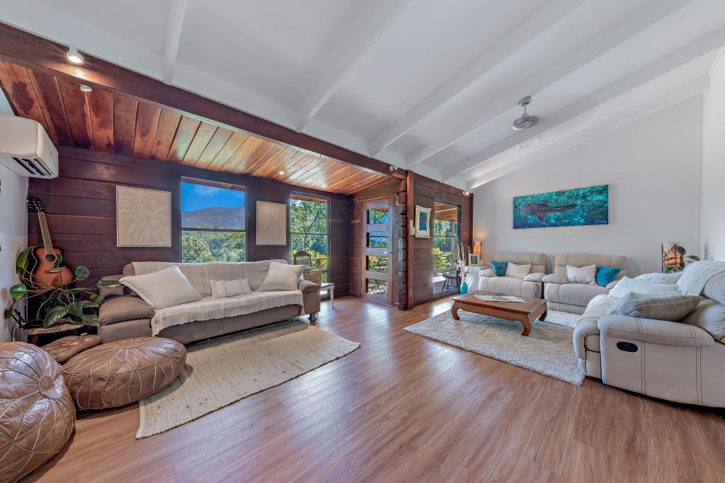 180 Tucker Rd, Riordanvale, QLD 4800