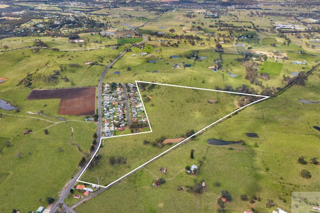 135 Burragorang Rd, Mount Hunter, NSW 2570