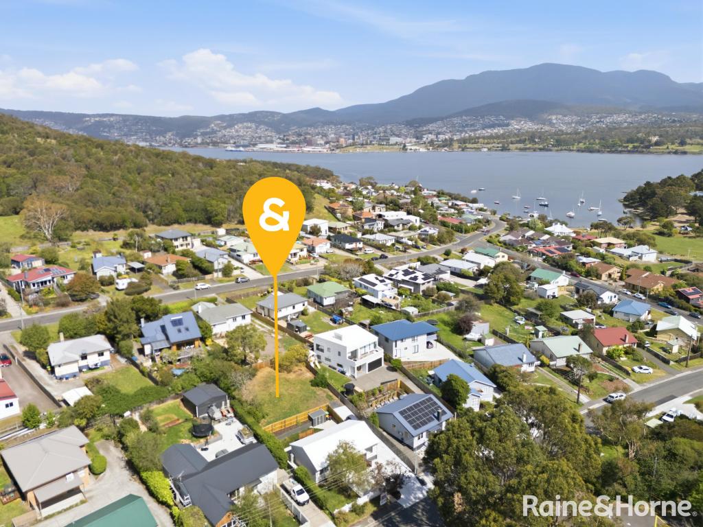 52a Riawena Rd, Montagu Bay, TAS 7018