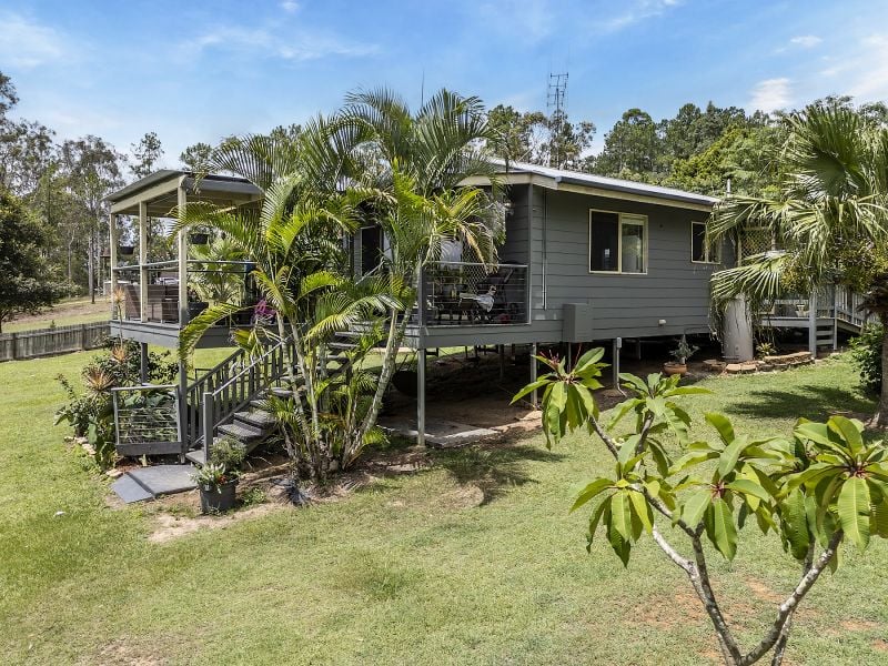 18 Arbortwelve Rd, Glenwood, QLD 4570