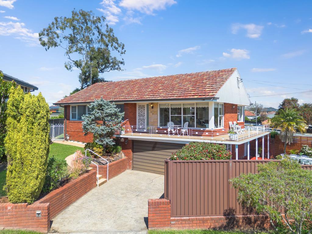 7 STERN PL, ROSELANDS, NSW 2196