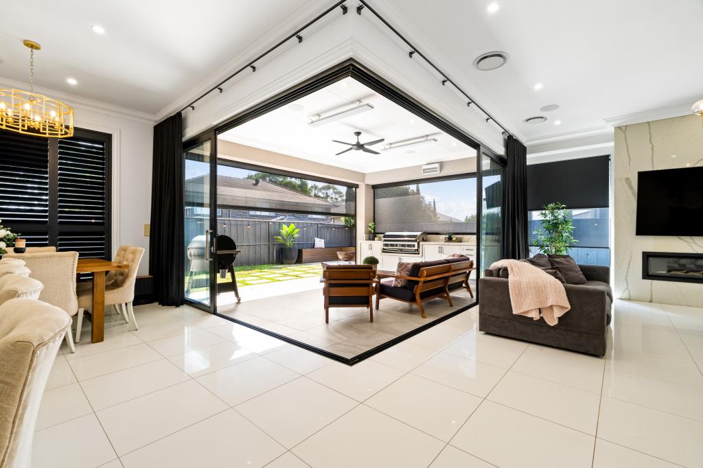 43 Highdale Tce, Glenmore Park, NSW 2745