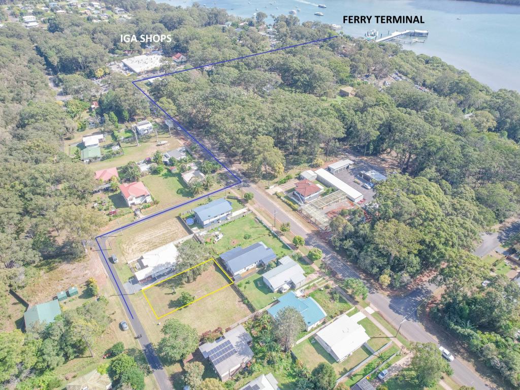 5 Reading St, Russell Island, QLD 4184