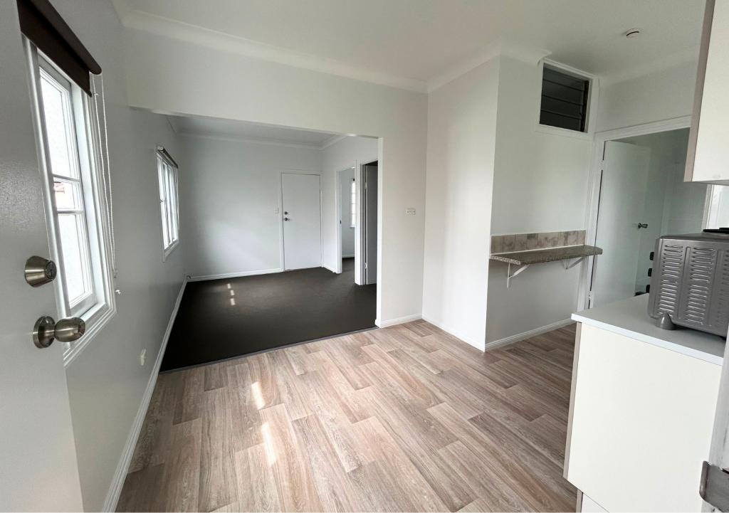 4/4 Dix St, Redcliffe, QLD 4020