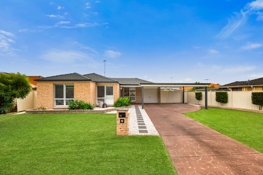 42 Lysander Ave, Rosemeadow, NSW 2560