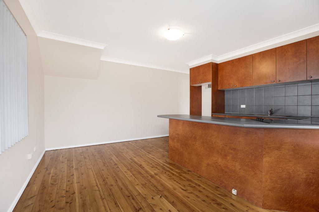 4/16 GALLIPOLI ST, PORT KEMBLA, NSW 2505