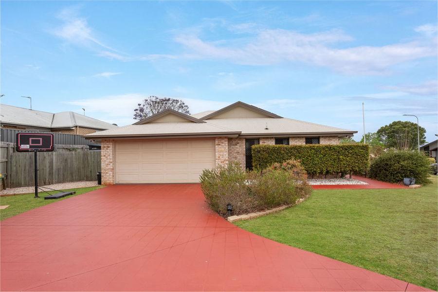 18 Salisbury St, Darling Heights, QLD 4350