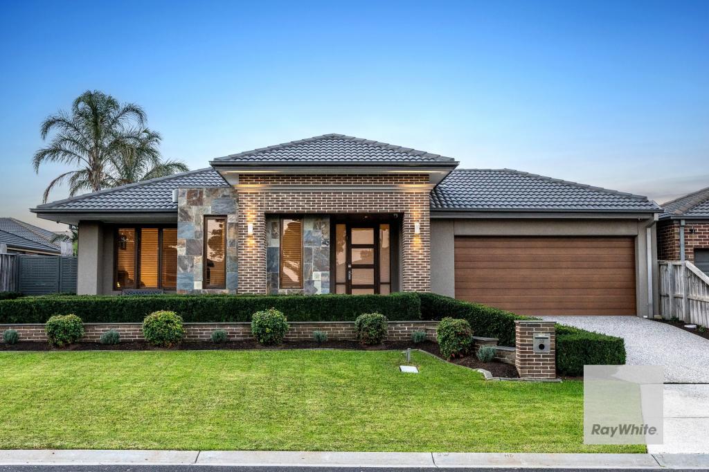 32 Redcliffe Tce, Taylors Hill, VIC 3037