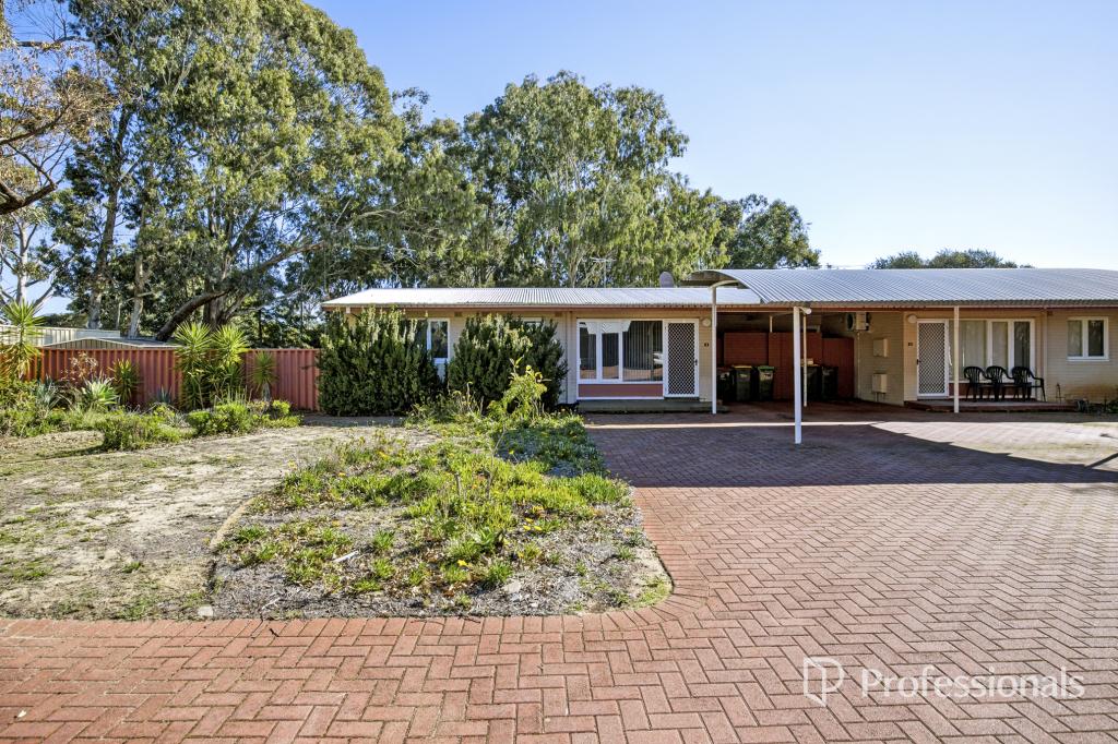 4/43 Golders Way, Girrawheen, WA 6064