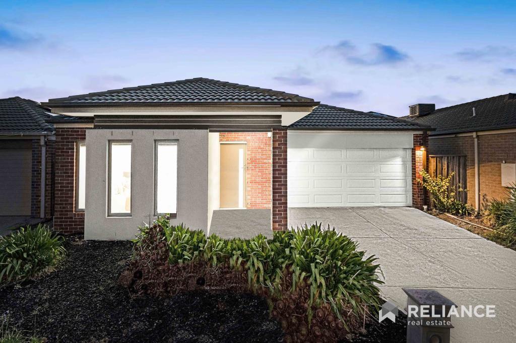 30 Whitecaps Ave, Point Cook, VIC 3030