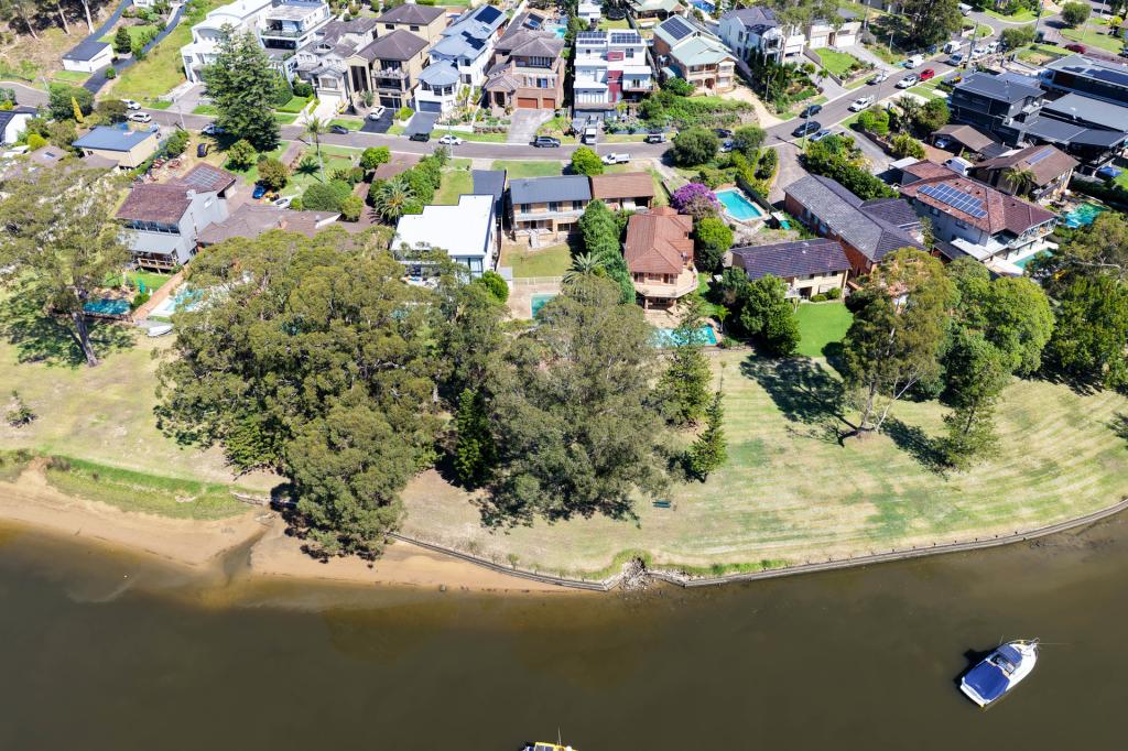 56 Riverview Rd, Pleasure Point, NSW 2172