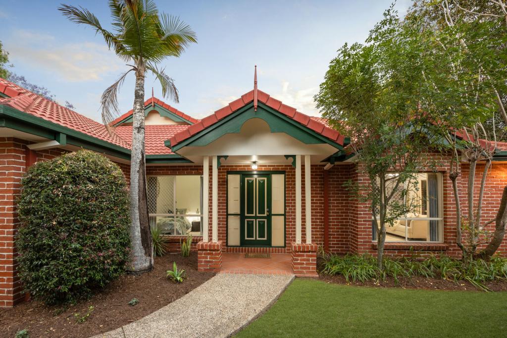 5 Earle Ct, Brookfield, QLD 4069