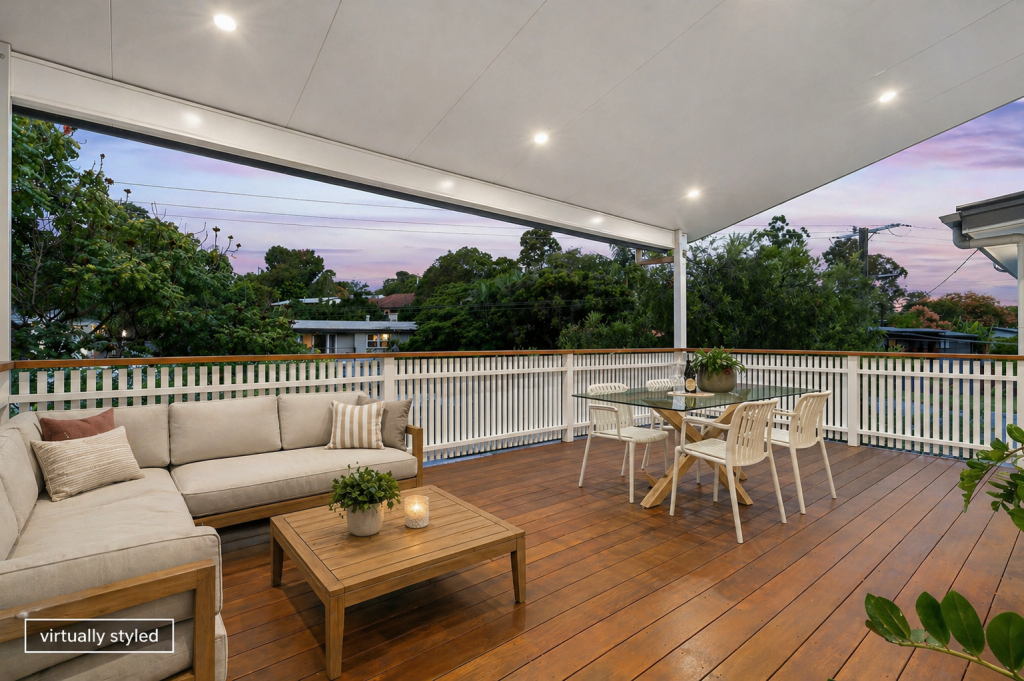4 Burbank St, Stafford Heights, QLD 4053