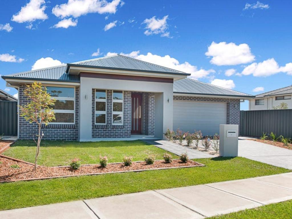 111 DUNE DR, FERN BAY, NSW 2295