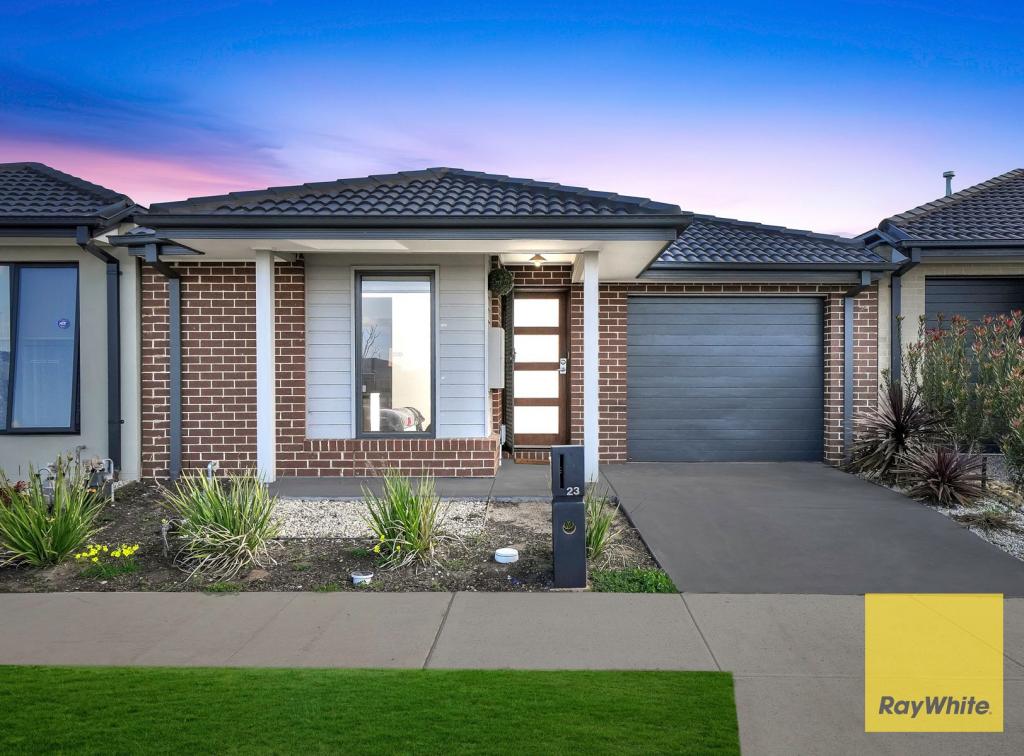 23 Dev Tce, Rockbank, VIC 3335