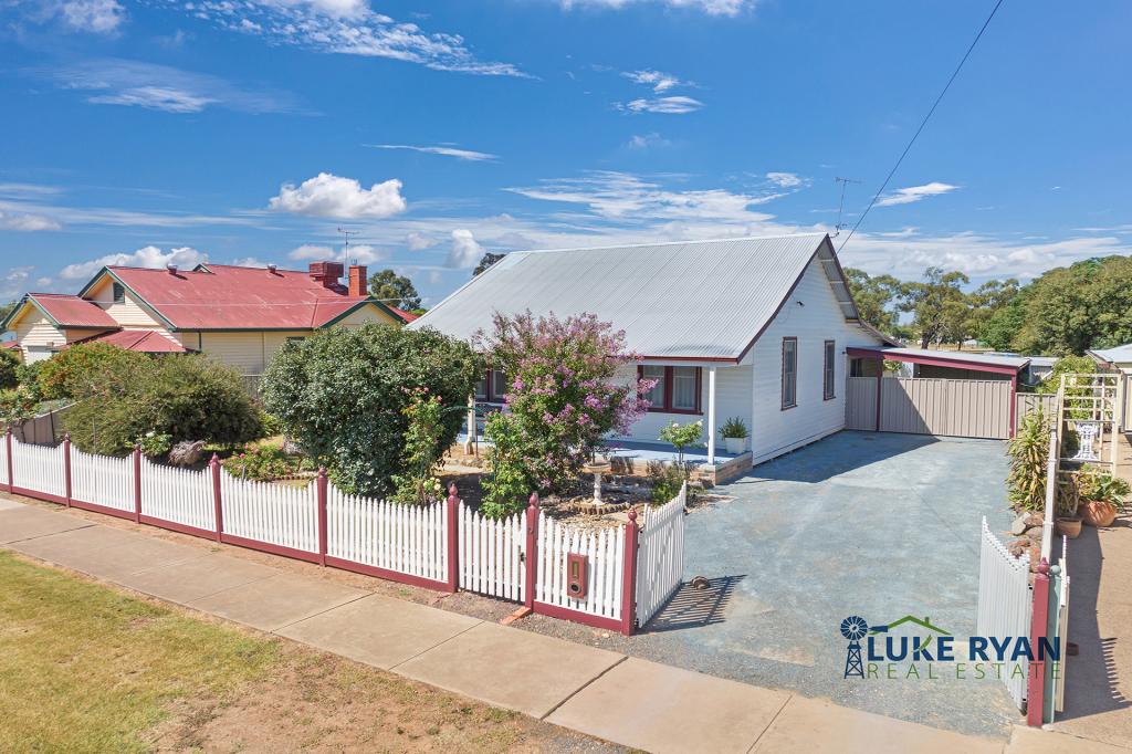 19 King St, Rochester, VIC 3561